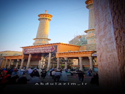  نصب کتیبه‌های عزای ایام شهادت حضرت فاطمه(س) در حرم حضرت سیدالکریم(ع)