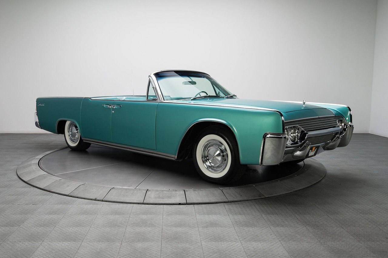 زیبایی ببینیم: لینکلن کانتیننتال1961