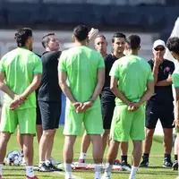 اوسمار تمرین پرسپولیس را تعطیل کرد