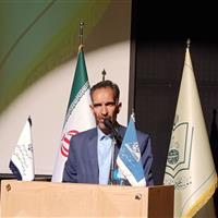 نماینده مجلس: قهرمانان اقتصادی را از پیچ و خم بروکراسی برهانید