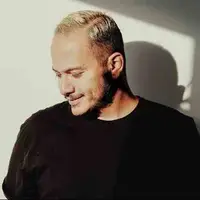 آهنگ «ذره ذره» با صدای اشوان