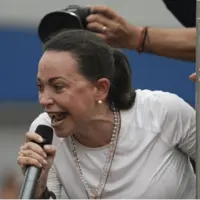 برنده صلح نوبل: به ونزوئلا حمله کنید