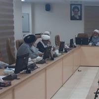 راهکارهای فقهی برای سفر خارجی زنان بدون اذن همسر در قم بررسی شد