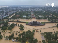 ویتنام در باران غرق شد !