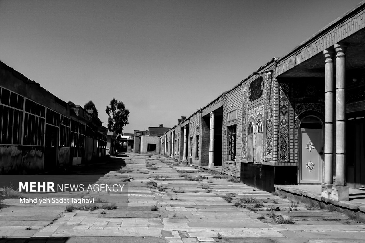 حال ناخوش مزار خفتگان باغ رضوان قم