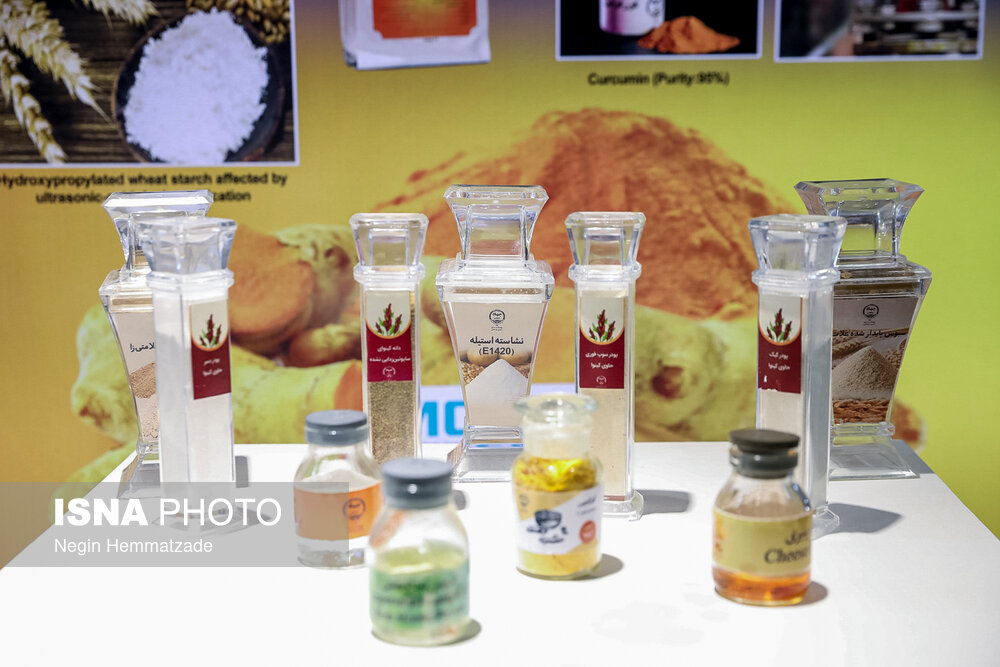 نمایشگاه دستاوردهای شاخص علمی و فناورانه جهاددانشگاهی