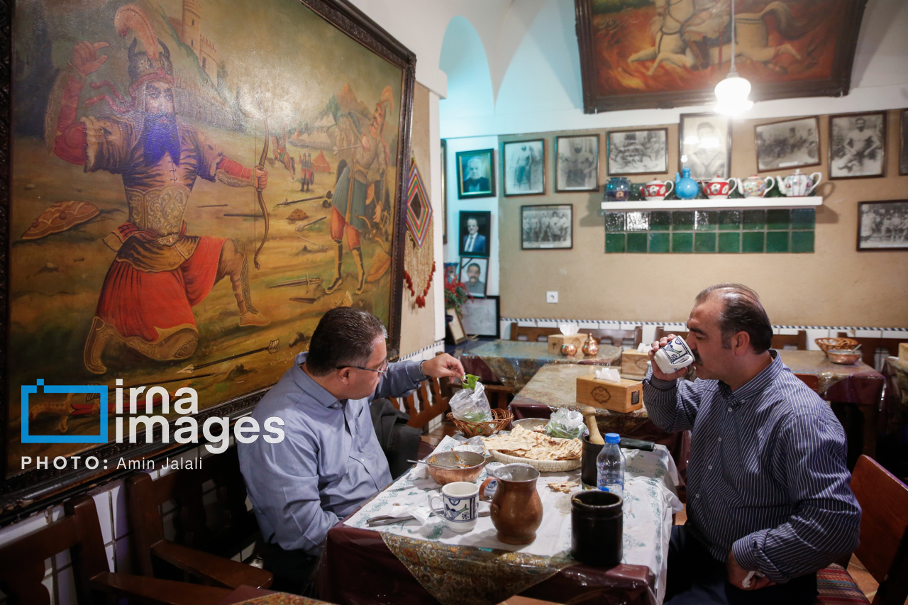 طعم سنت در سفره مدرن