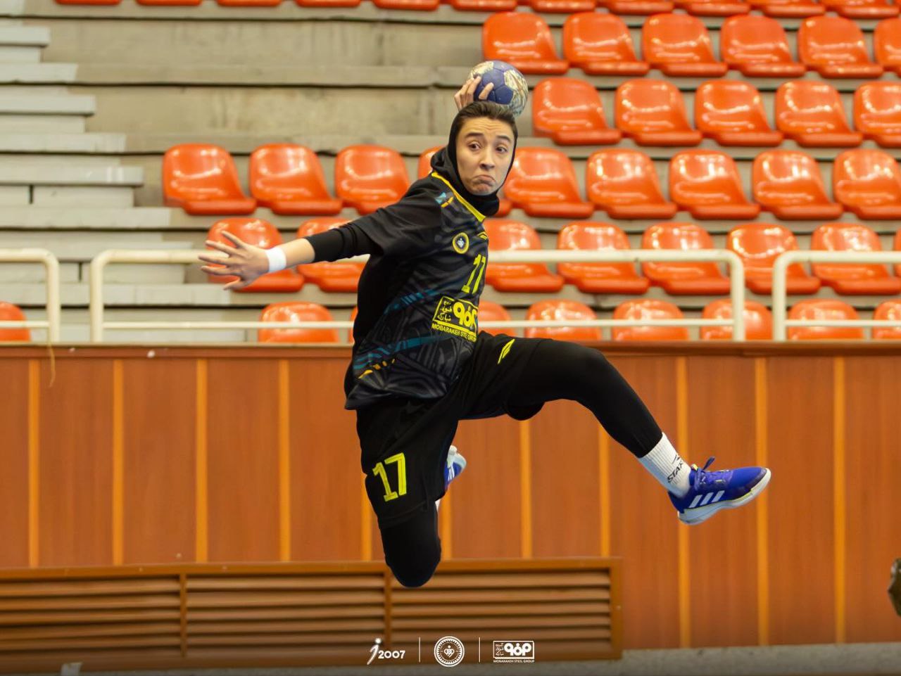 تصاویری دیدنی از لیگ برتر هندبال زنان ایران