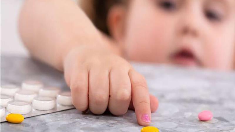 کودکان و سالمندان جزو گروههای پرخطر در معرض مسمومیت داروییاند