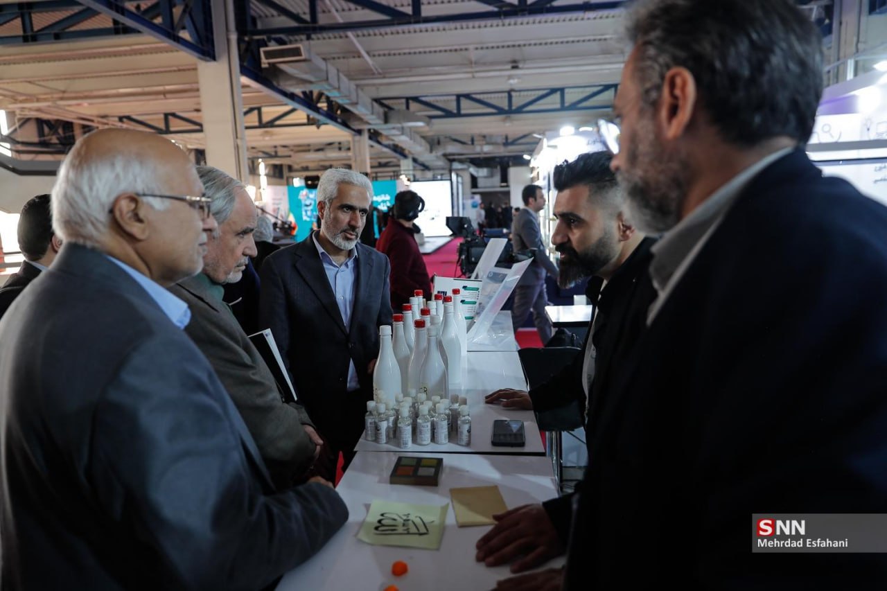 افتتاح نمایشگاه‏‌های «فر ایران» و «فناوری نانو»