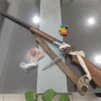 شکارچی متخلف در شهرستان بهاباد در چنگال قانون افتاد