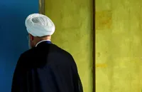 مقام دولت سیزدهم: لباس روحانیت در 8 سال دولت روحانی به شدت مخدوش شد