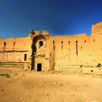 مرمت برج قلعه تاریخی معاذ شهرستان فهرج آغاز شد