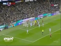 گل اول بورنموث به منچسترسیتی توسط آدامز در دقیقه 25