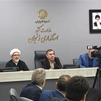 مشاور رییس‌جمهور: دولت چهاردهم هیچ حزبی برای خود نساخته است