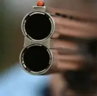 تیراندازی بر سر استفاده از آب چشمه گلابی در داراب