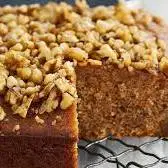 کیک گردویی کرمدار