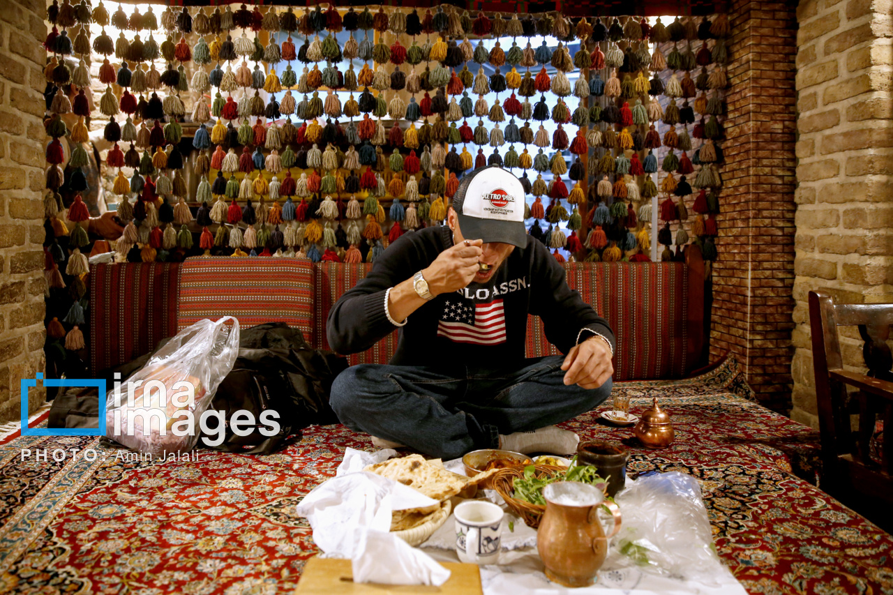 طعم سنت در سفره مدرن