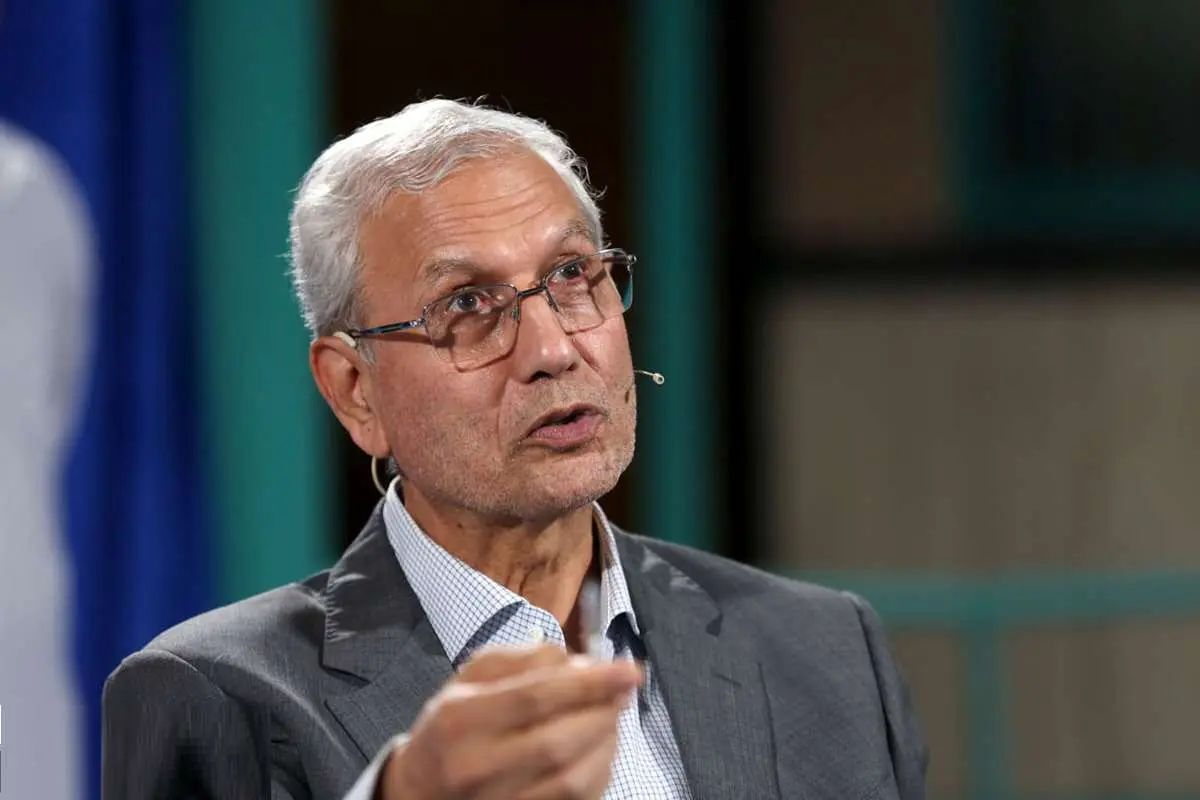 ربیعی: ایران پس از جنگ، بهطور قطع سیاست اجتماعی متفاوتی میطلبد