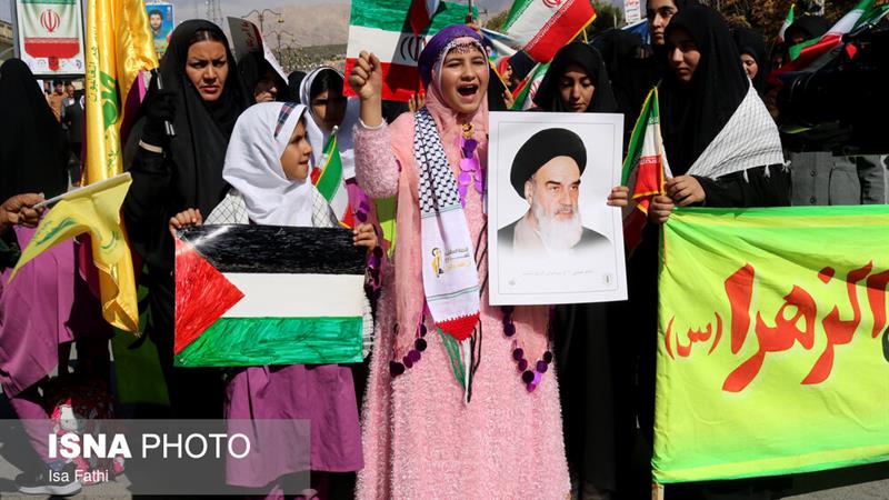 نوجوانان انقلابی آیندهسازان تمدن نوین اسلامی