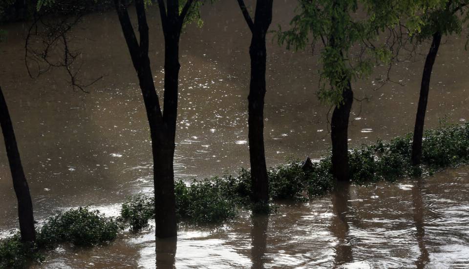 هشدار بارش شدید باران و ریزش سنگ در جادههای کوهستانی مازندران