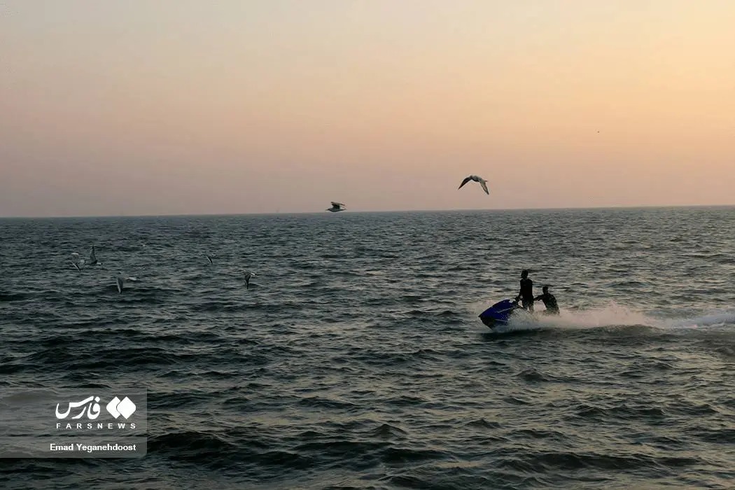  غروب دیدنی ساحل خواجه عطای بندرعباس