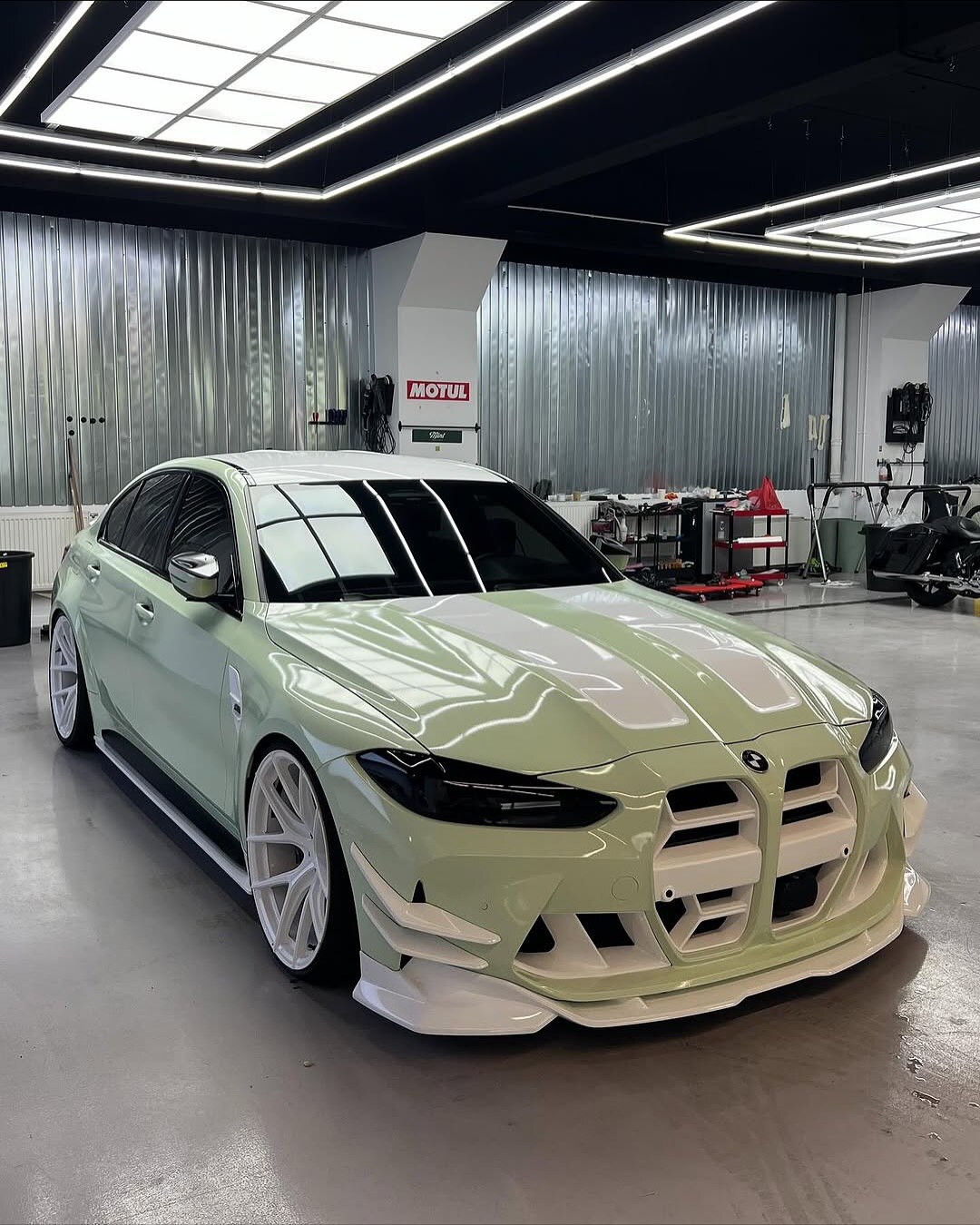 خاص ترین رنگ و کیت بدنه ب ام و M3 کامپتیشن