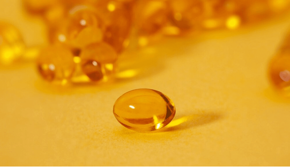 توزیع ۸۵ هزار قرص ویتامین D و آهن در مدارس شهرستان دیر