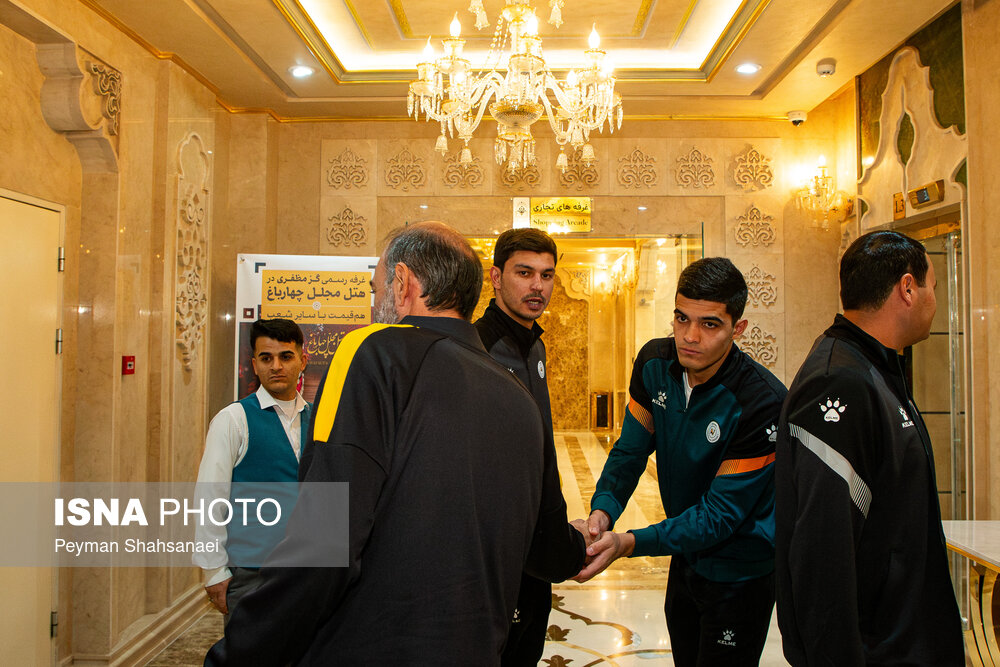 نشست خبری سرمربیان تیم‌های فوتبال سپاهان ایران و آخال ترکمنستان