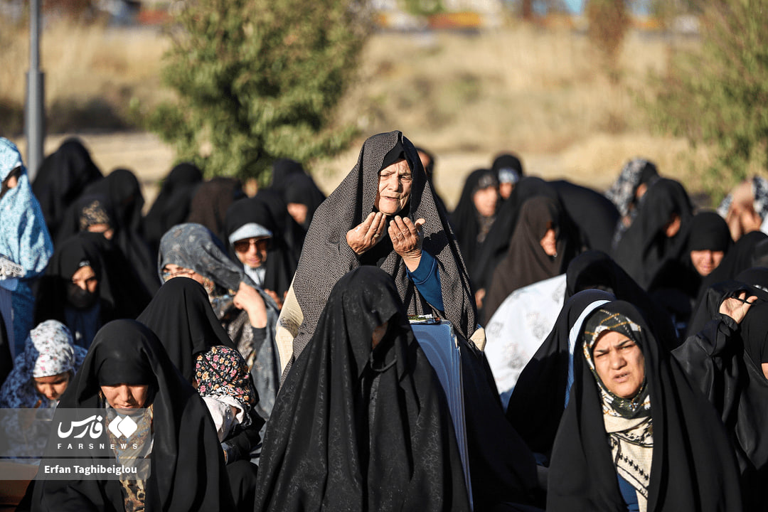 عکس/اقامه نماز طلب باران در زنجان