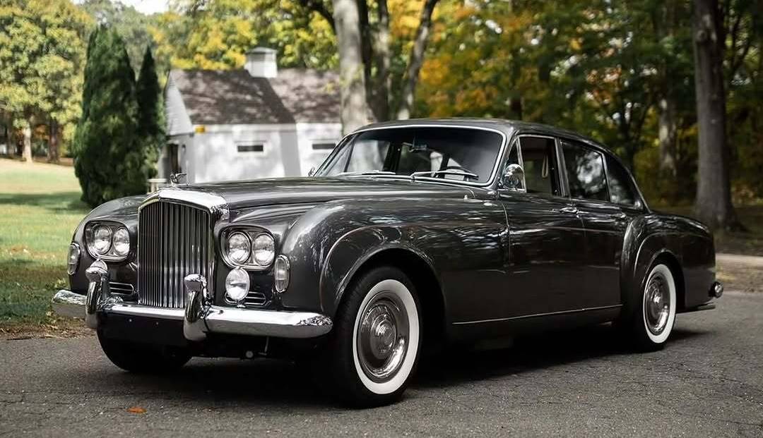 بنتلی S کانتیننتال فلایینگ اسپور؛ تجمل انگلیسی در ساخت یک خودرو 