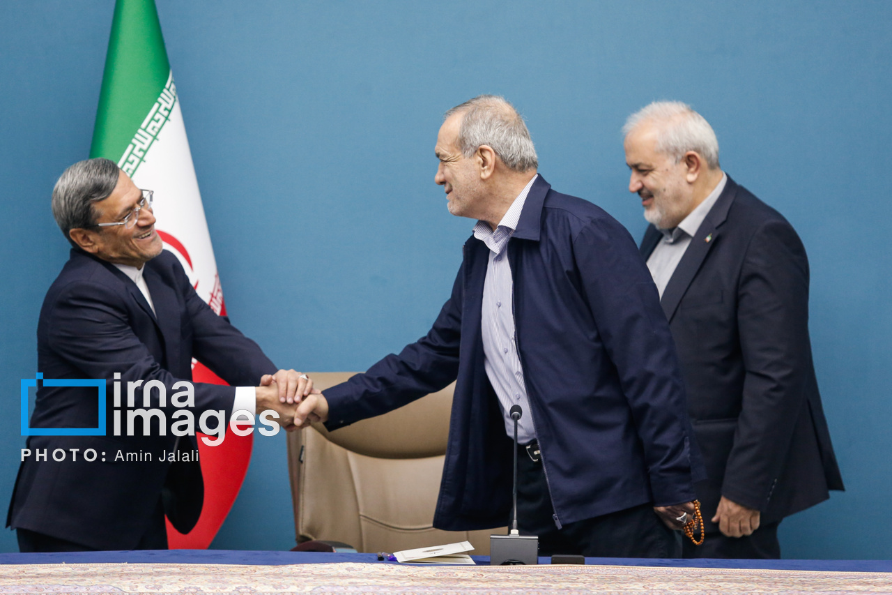 عکس/ افتتاح پروژه‌های صنعت آب و برق