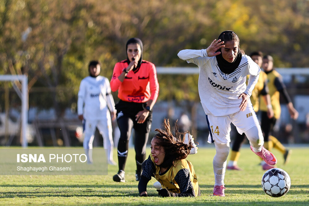 هفته چهارم لیگ برتر فوتبال بانوان ایران؛ سپاهان اصفهان و ملوان بندرانزلی