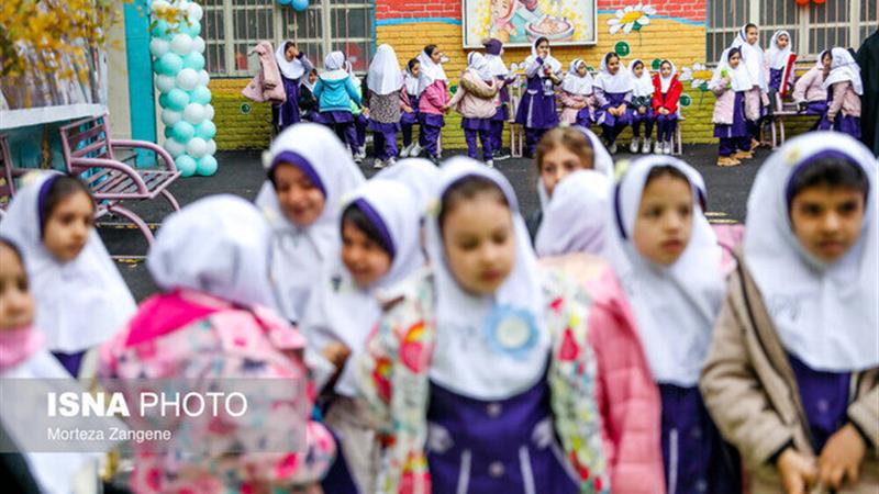 معاون فرهنگی آموزش و پرورش البرز: فعالیت‌های تربیتی باید متناسب با نیازهای نسل جدید طراحی شود