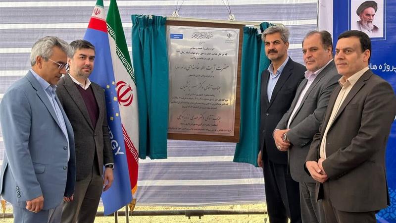 با دستور رئیس جمهور، افتتاح و آغاز عملیات اجرایی از سه پروژه بزرگ توزیع برق در استان مرکزی