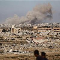 انفجارهای شدید در غزه همزمان با حملات هوایی اسرائیل