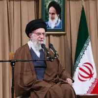 رهبر انقلاب: اینکه برخی علت اختلاف جمهوری اسلامی و آمریکا را شعار «مرگ بر آمریکا» میدانند، سادهلوحی است
