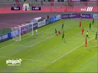 موقعیت خوب برای اشتراکال که توپ از کنار دروازه به بیرون رفت