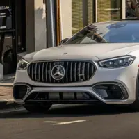 تخت گاز هیجان‌انگیز با «مرسدس AMG S63 E پرفورمنس» در اتوبان