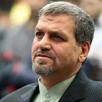 کواکبیان: آقای قالیباف این روزها مطالبی را مطرح کرد که به بحث نه شرقی و نه غربی دامن زد