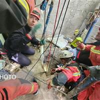 نجات جان جوان زنجانی از داخل گودال ۷ متری