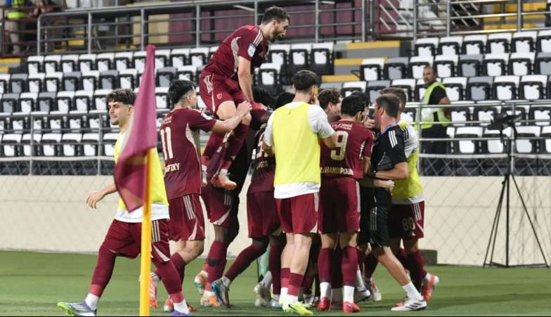 سه امتیاز، سوغاتی مورایس و قربانی از ازبکستان