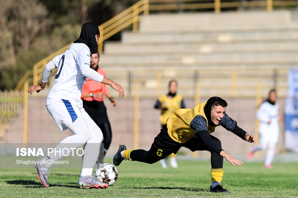 هفته چهارم لیگ برتر فوتبال بانوان ایران؛ سپاهان اصفهان و ملوان بندرانزلی