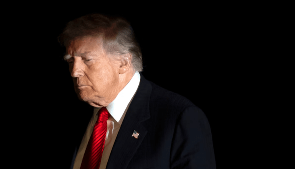 ترامپ: مادورو رفتنی است اما جنگی در کار نیست!