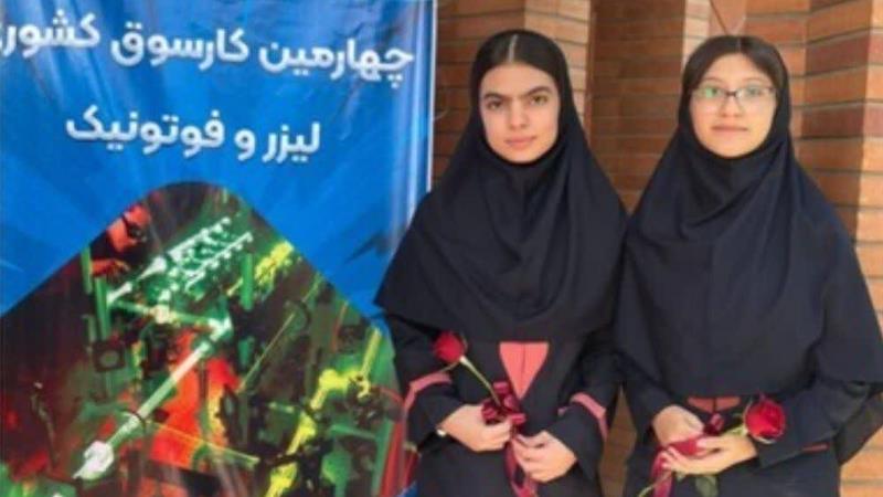 درخشش ۲ دانشآموز گرمساری در کارسوق ملی لیزر و فوتونیک ایران