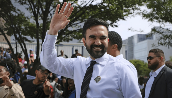 ترامپ: کومو را به ممدانی ترجیح می‌دهم، شرش کمتر است