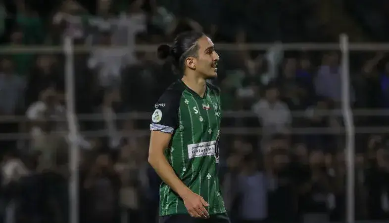 احسان حسینی: هرچه بگذرد خیبر بیشتر جا میافتد