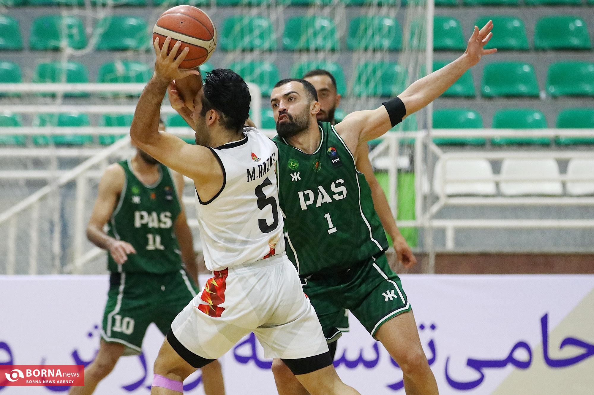 نتیجه جنجالی دیدار تیم های بسکتبال گلنور و پاس کردستان
