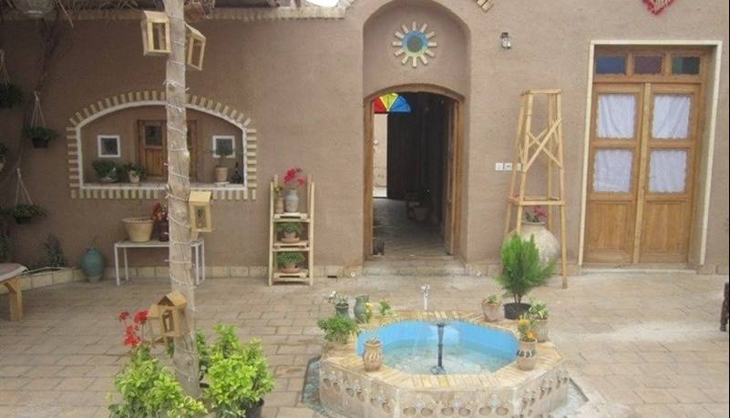 پلمب 14 واحد غیرمجاز اقامتی در ساری