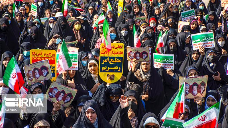 سمنان یکصدا علیه استکبار